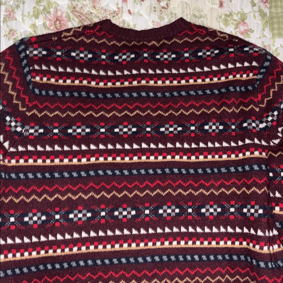 Old Navy Men’s Crew-Neck Sweater - Picture 4 of 6